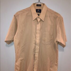 Stafford size 17 wrinkle free short sleeve button down shirt cream color